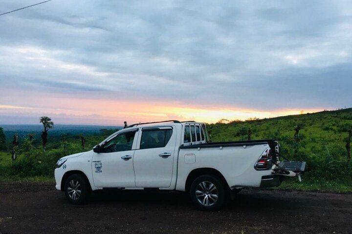 Private Transfer from Hotels in Santa Cruz to Baltra Airport - Photo 1 of 6